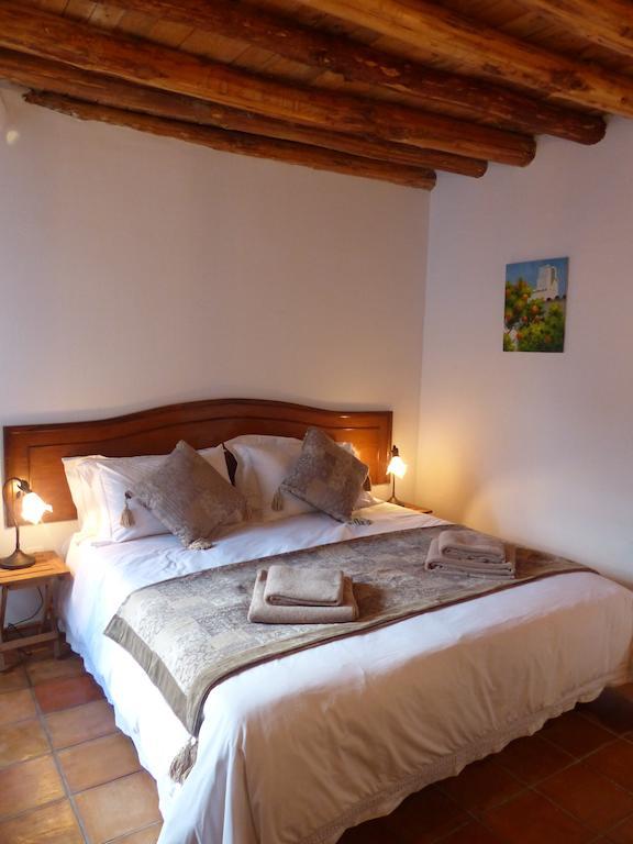 Casita De La Vaca Hotel Mondujar Room photo